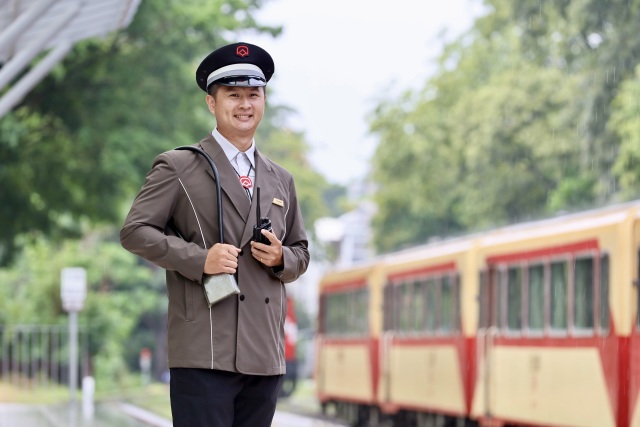 임업철도 전 노선 개통으로 새로운 변화, 복장과 서비스가 더욱 최적화되다.