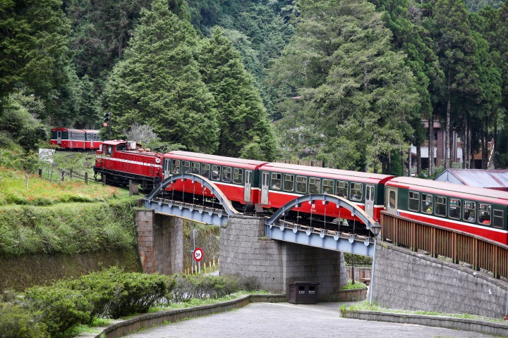運賃．購入方法-旅行情報-沿線各駅周辺旅行-阿里山駅