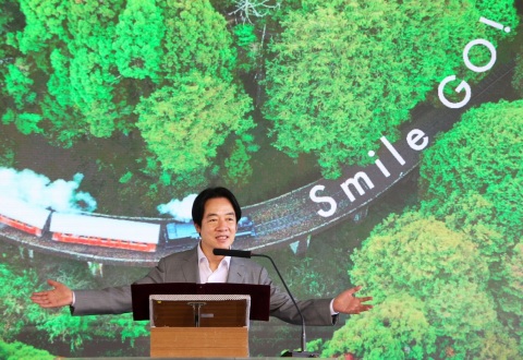 阿里山林鐵全線通車感恩典禮 賴總統期許再創百年榮景