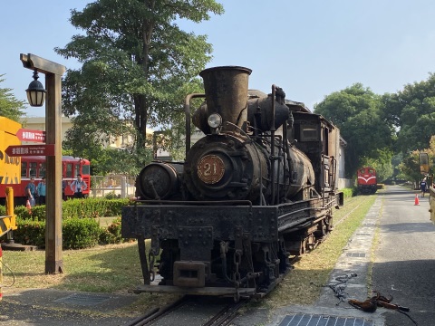 The century-old steam locomotive SHAY 21 will be repaired and renewed