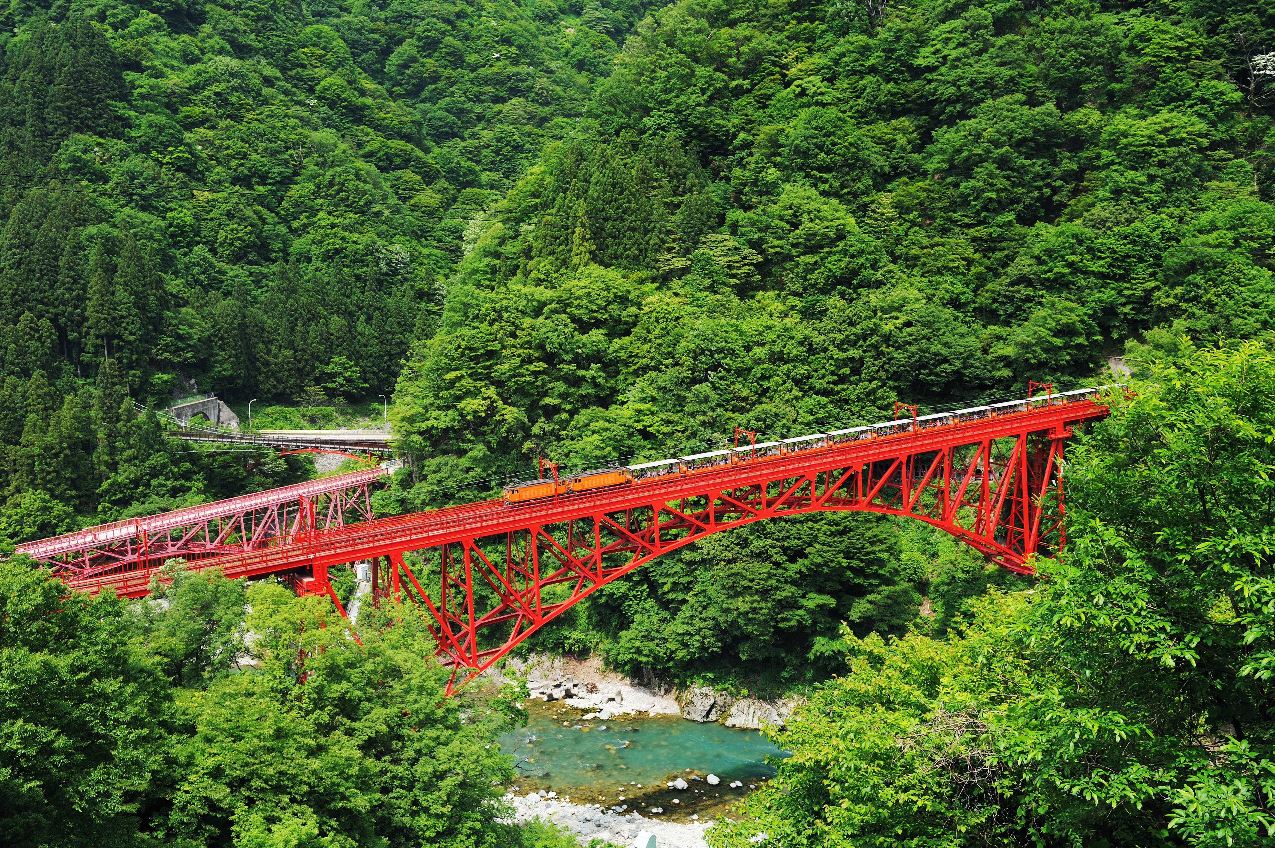 阿里山林業鐵路與日本黑部峽谷鐵道115年度「票券互惠」活動